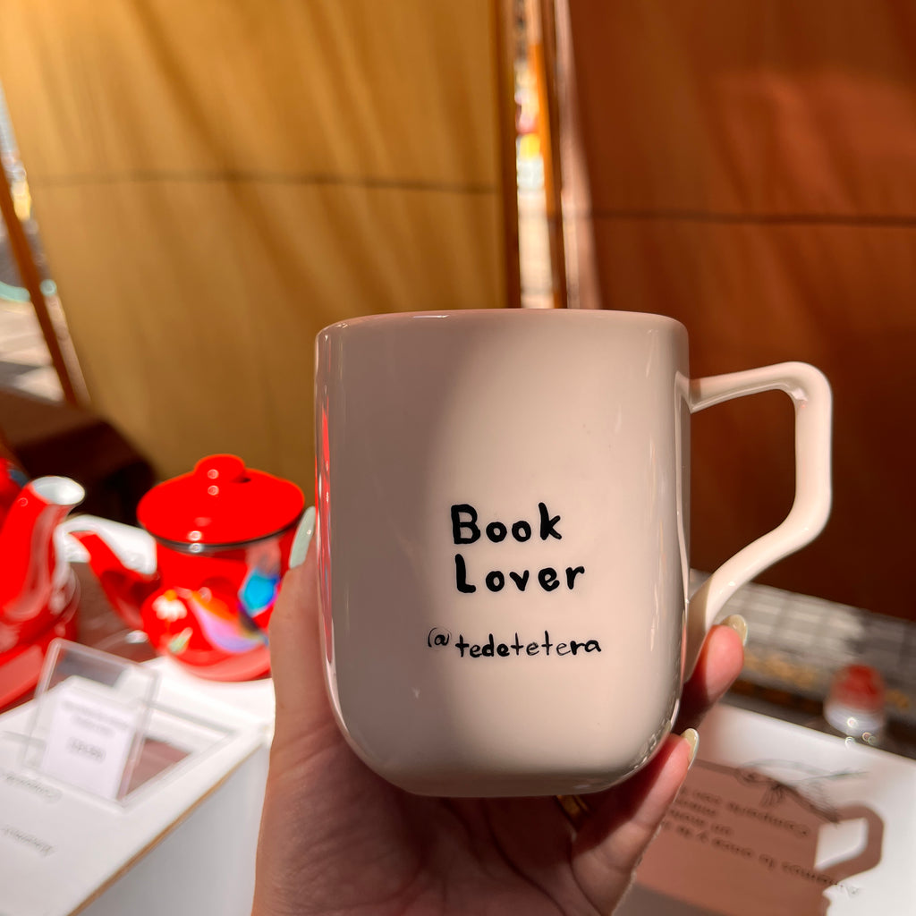 Tazón book lover