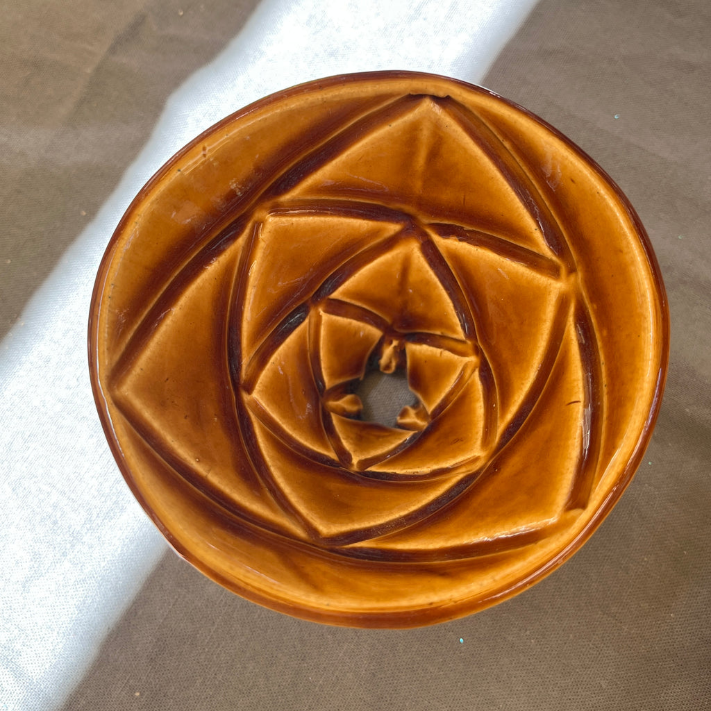 V60 para café con dedales de oro